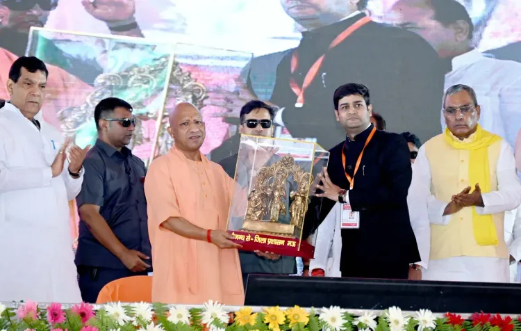 CM Yogi launches Rs 392 cr projects in Mau district