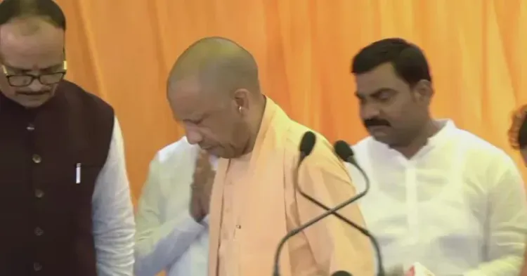 CM Yogi pays floral tribute to Dr. Shyama Prasad Mukherjee