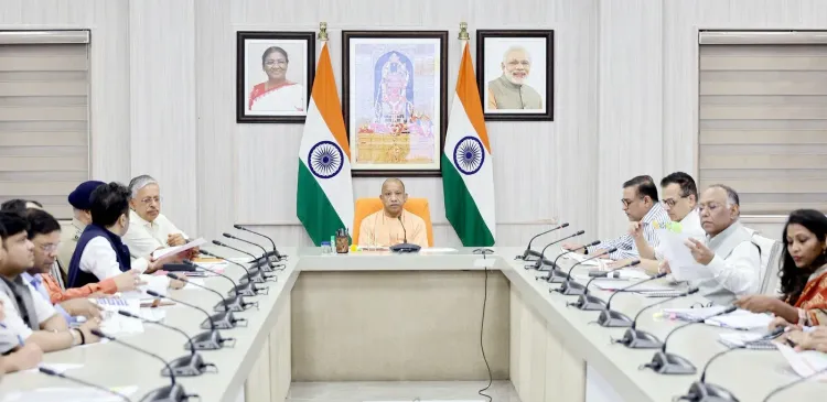CM Yogi sets 5-crore household flag target for UP