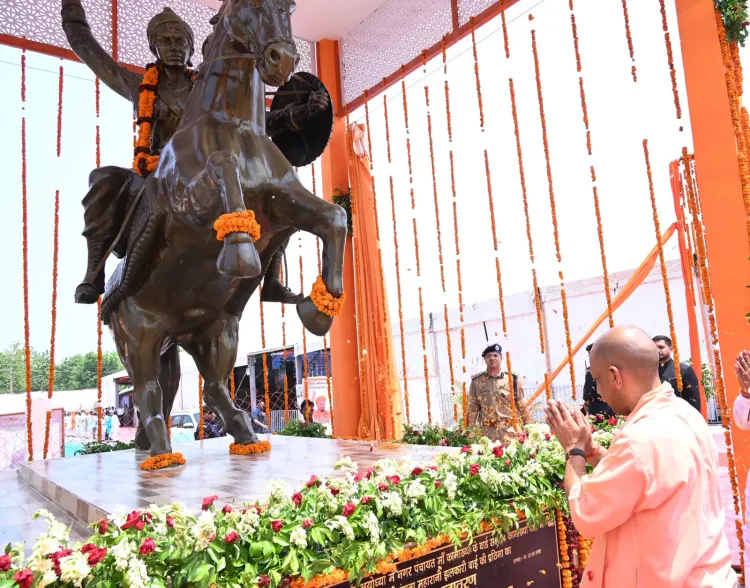 CM Yogi unveils Jhalkari Bai statue, launches 126 projects in Ayodhya