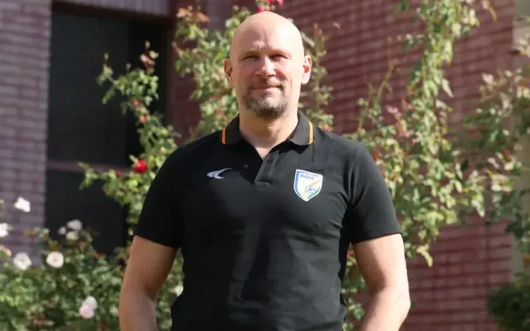 Coach Joakim Alexandersson Unveils Women's Football Lineup for Maldives Friendlies