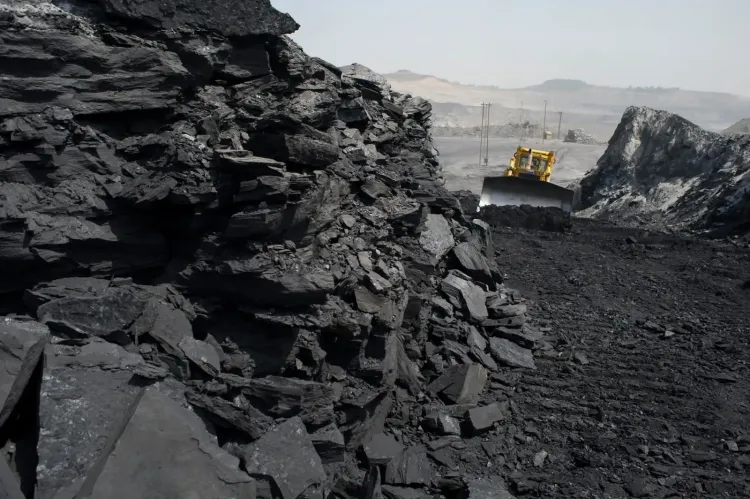 Coal stocks at power plants hold above 18 MT as October supplies firm up
