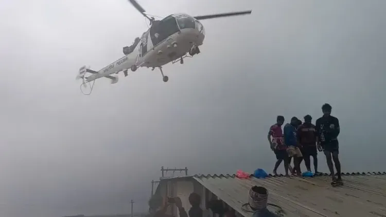 Coast Guard Air Rescue in Navsari Hailed by Gujarat CM Office