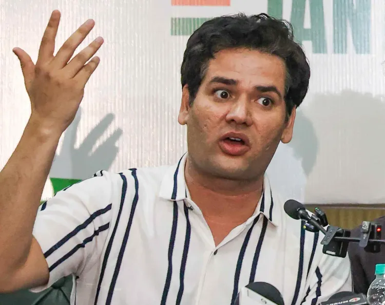 कॉकरोच जनता पार्टी ने प्रवक्ता विजेता दहिया को हटाया, बर्गर वाला वीडियो वायरल होने पर कार्रवाई