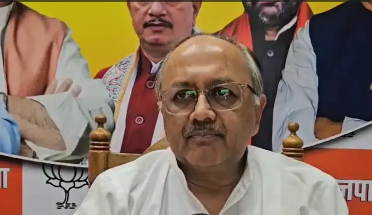 क्या सिद्धार्थ नाथ सिंह ने सपा पर कफ सिरप के लाइसेंस का आरोप लगाया?