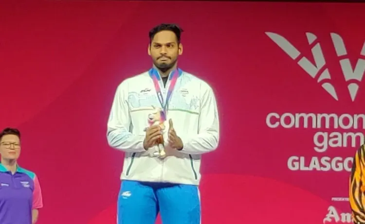 कॉमनवेल्थ गेम्स 2026: वल्लूरी अजय बाबू ने 149 किग्रा स्नैच रिकॉर्ड के साथ जीता सिल्वर, खेल मंत्री मांडविया ने की तारीफ