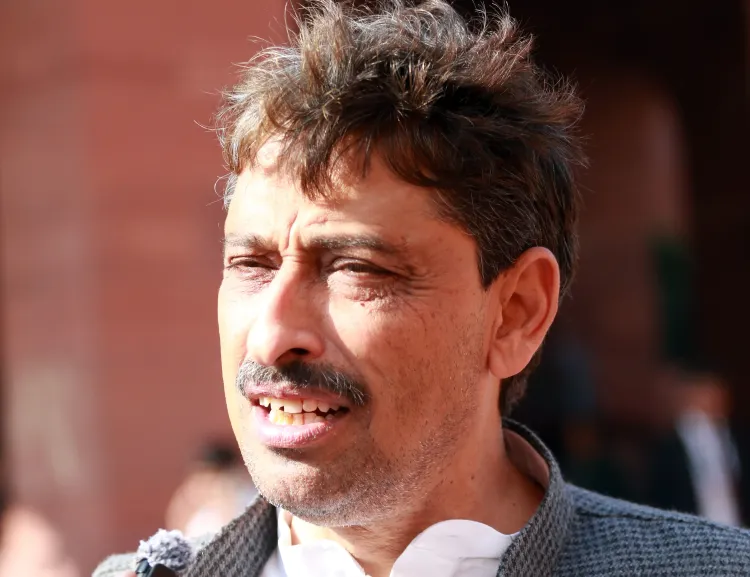 Congress Defends Rahul Gandhi Against BJP's 'Leader of Propaganda' Attack