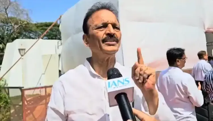 Congress Opposes Demolition of Aurangzeb's Grave, Citing Chhatrapati Shivaji Maharaj's Legacy