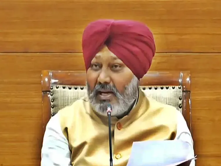 AAP Condemns Congress for Boycotting Punjab Governor's Address