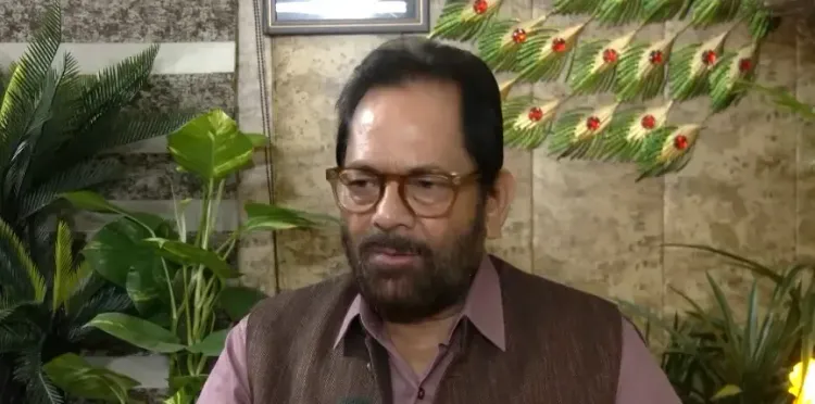 राजघाट मार्च पर BJP का पलटवार: नकवी बोले — 'स्ट्रीट फाइटर की सनक से होगा बंटाधार'