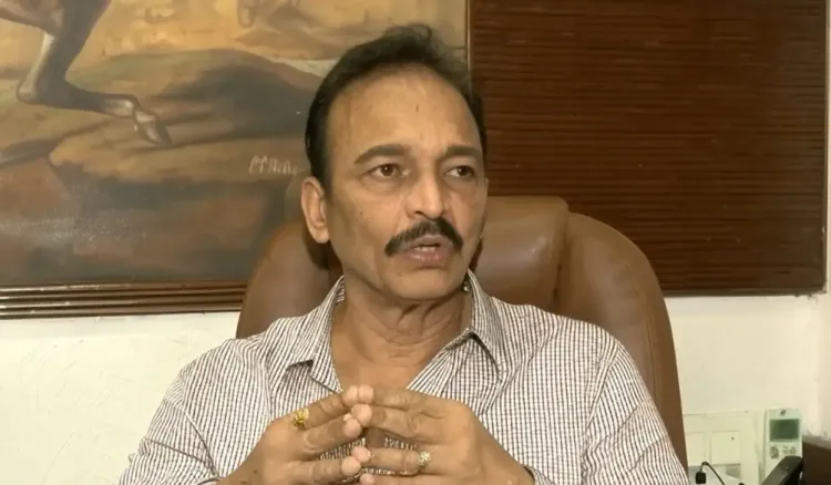 क्या कांग्रेस ने भाई जगताप को कारण बताओ नोटिस जारी किया और वर्षा गायकवाड़ का इस्तीफा मांगा?