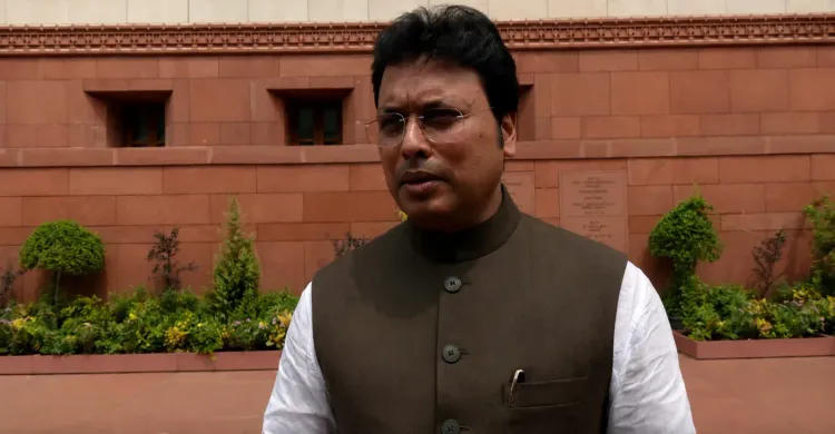 राहुल गांधी के आरोपों पर भाजपा का पलटवार: 'प्रमाण दें या सदन में माफी मांगें'