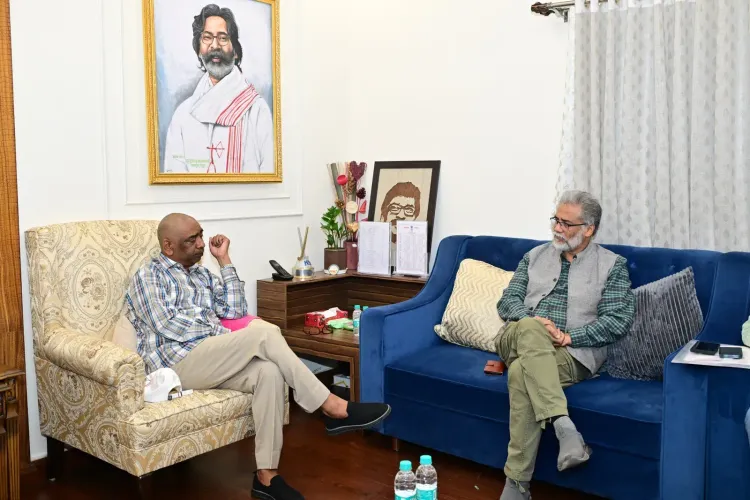 CPI(ML)'s Dipankar Calls on CM Hemant Soren to Condole Mother's Passing