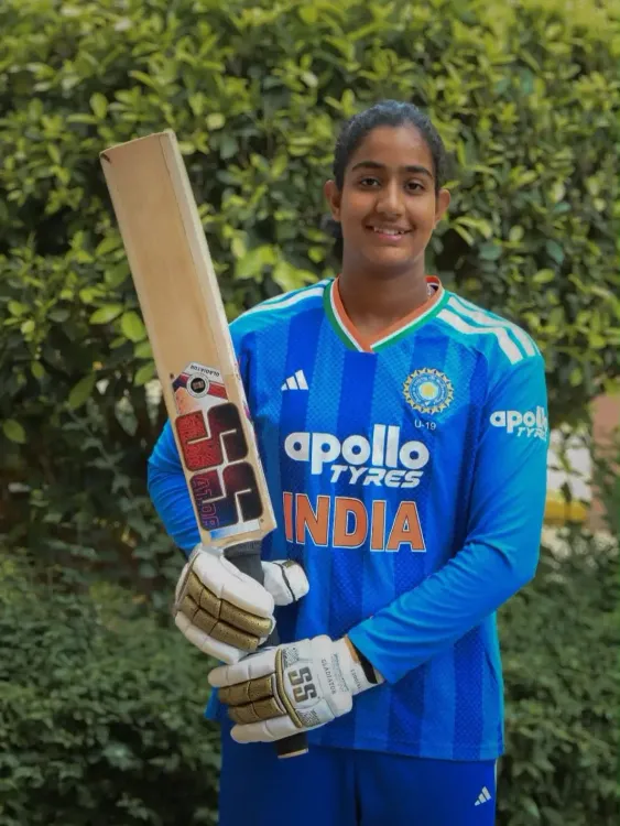 Uma Kashvi, 15, becomes youngest WPL signing; uncle Vijay cried 3 minutes
