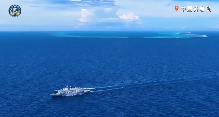 क्या दक्षिणी थिएटर कमांड और चीन तटरक्षक बल ने हुआंग येन द्वीप के क्षेत्र में गश्त की?