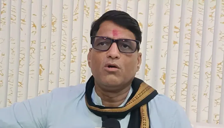 दतिया उपचुनाव 2026: आजाद समाज पार्टी के दामोदर सिंह यादव बोले — भय और भ्रष्टाचार से मुक्ति होगी पहली प्राथमिकता