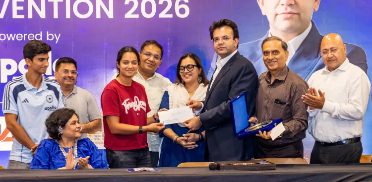 Rohan Jaitley Awards Pratika Rawal ₹51 Lakh at SJFI's Golden Jubilee Finale