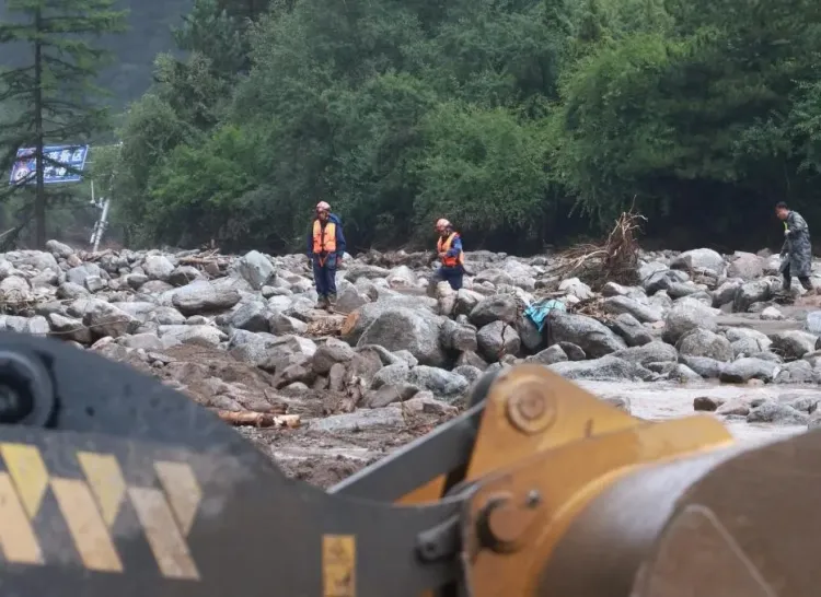 What Caused the Death Toll in Mountain Torrents in North Western China’s Gansu to Rise to 13?