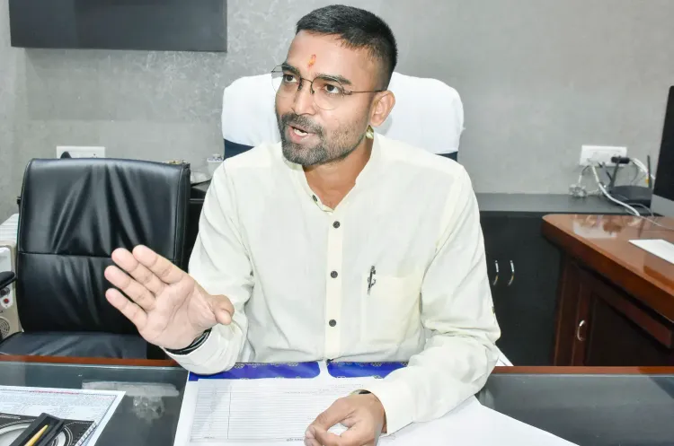 सुप्रीम कोर्ट ने दीपक प्रकाश की दोबारा मंत्री नियुक्ति पर बिहार सरकार को जारी किया नोटिस