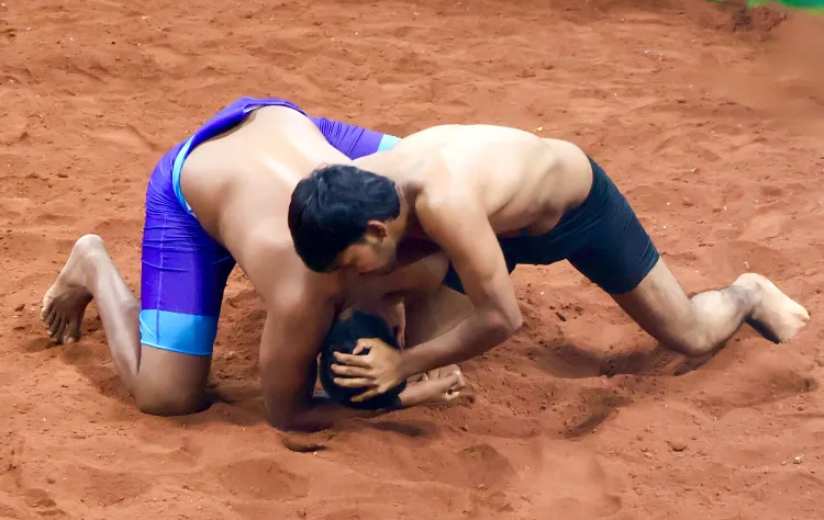 क्या देहात के अखाड़ों से निकली कुश्ती ने ओलंपिक के मैट पर अपनी छाप छोड़ी?