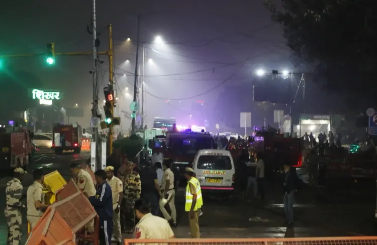 What Happened in Delhi Near the Red Fort? 8 Killed, Dozens Injured in Car Explosion