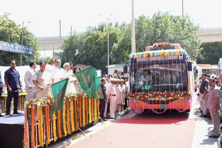 Did Delhi CM Launch DTC Bus Service to Baraut in Uttar Pradesh?