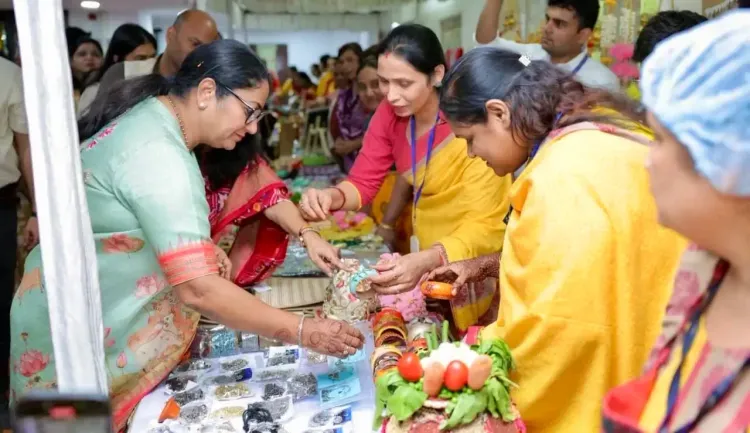 Did Delhi CM Rekha Gupta Celebrate Diwali Fair and Promote Women Sellers?