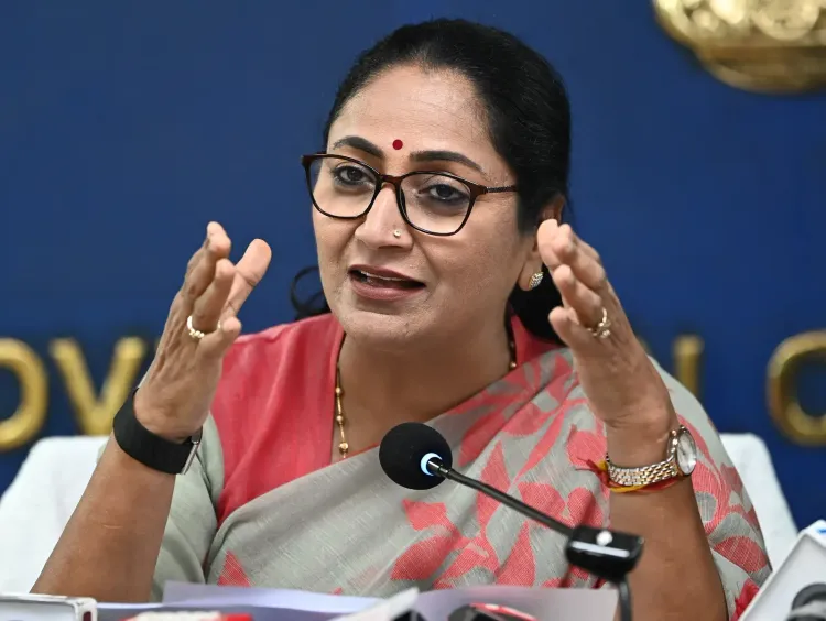 Delhi H1N1 cases 2025: CM Rekha Gupta reviews surge, 1,777 infections logged