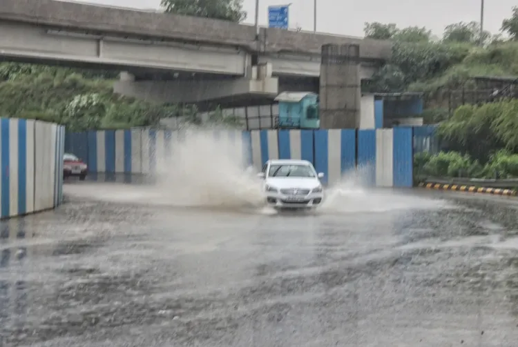 Delhi rains ground 400+ flights, 9 diverted from IGIA on 4 September