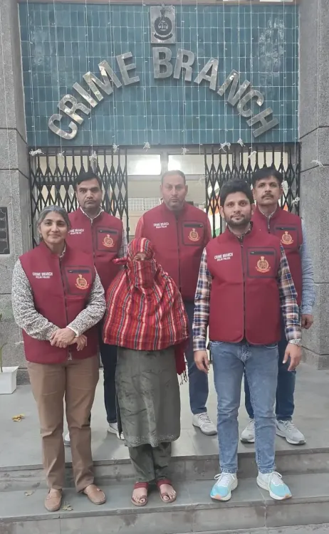 क्या दिल्ली में हत्या के मामले में फरार महिला चार साल बाद गिरफ्तार हुई?