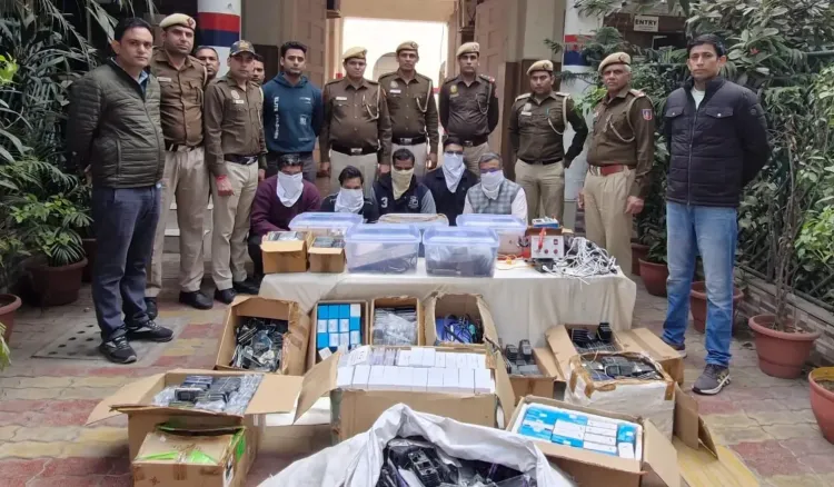 Did Delhi Police Uncover a Major Illegal Mobile Manufacturing Operation in Karol Bagh?