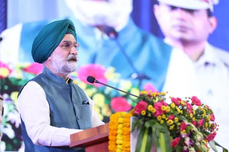 Delhi L-G Sandhu hands appointment letters to 1,647 DDA recruits