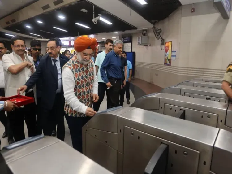 Delhi Lt Governor T.S. Sandhu Takes Metro Ride, Engages with Citizens