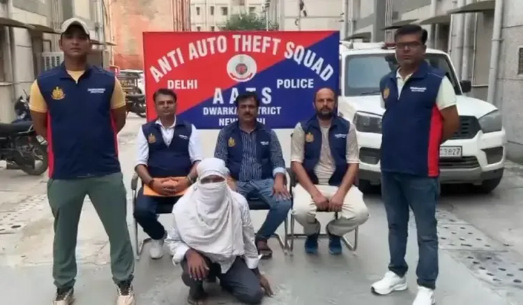 दिल्ली में रिटायर्ड फार्मासिस्ट से ₹1.76 करोड़ की प्रॉपर्टी ठगी, 50 हजार इनामी आरोपी सोनीपत से गिरफ्तार