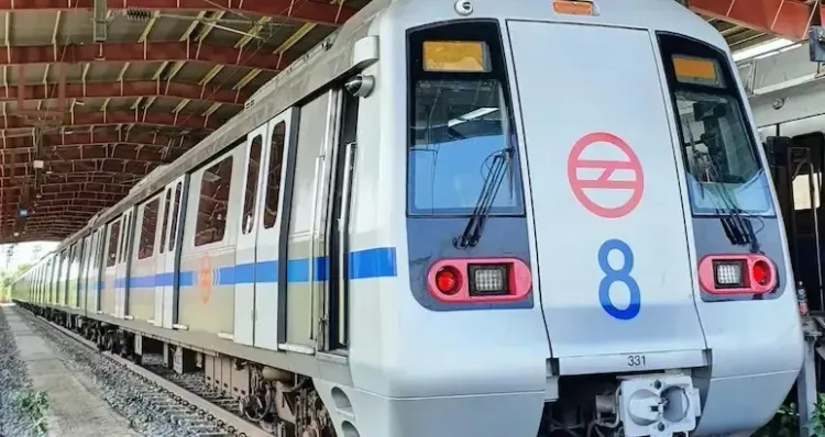 Delhi Metro seat dispute: Man, 48, dies; ex-IAS officer and son arrested