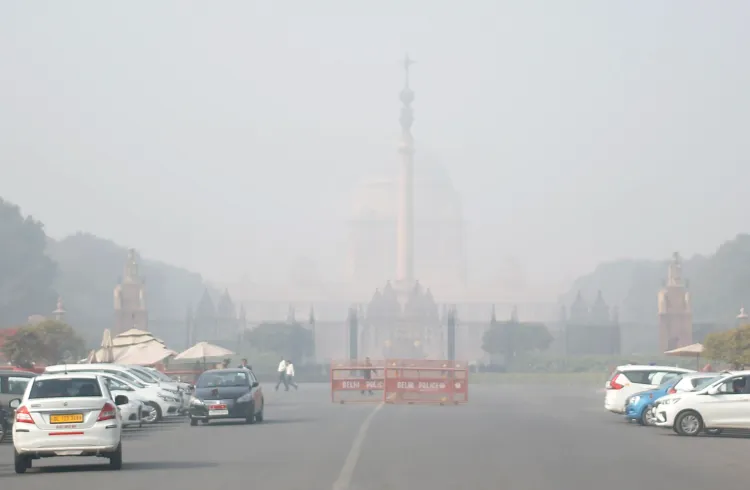 Is Delhi-NCR's Air Quality Poor Amidst a Cold Wave?