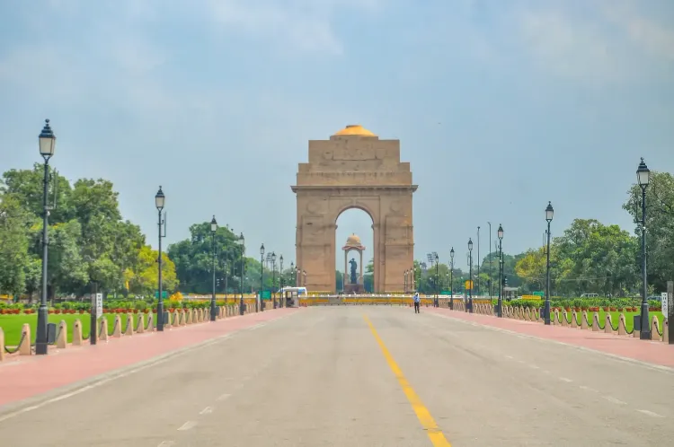 Delhi AQI hits 62-day high at 160 as dry weather grips NCR