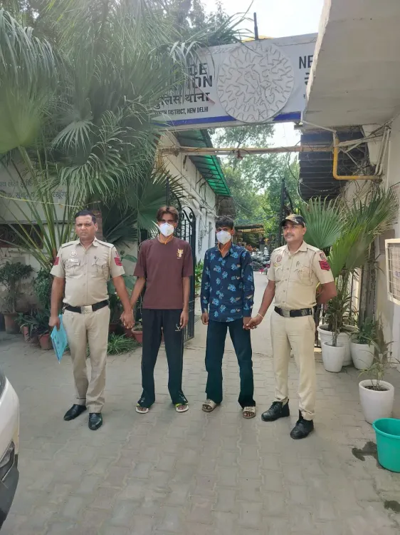 नेब सराय पुलिस ने दो वाहन चोरों को दबोचा, चोरी की हीरो स्प्लेंडर बाइक बरामद