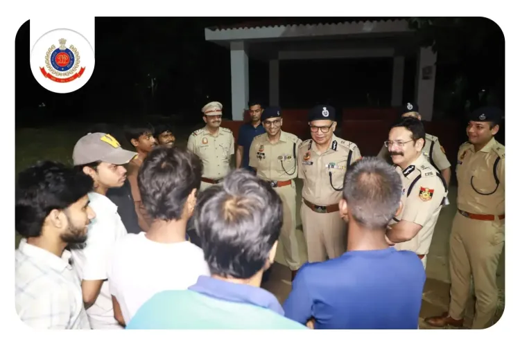 दिल्ली पुलिस कमिश्नर अनुराग कुमार ने DU साउथ कैंपस और सत्य निकेतन का दौरा किया, महिला छात्राओं की सुरक्षा व्यवस्था परखी