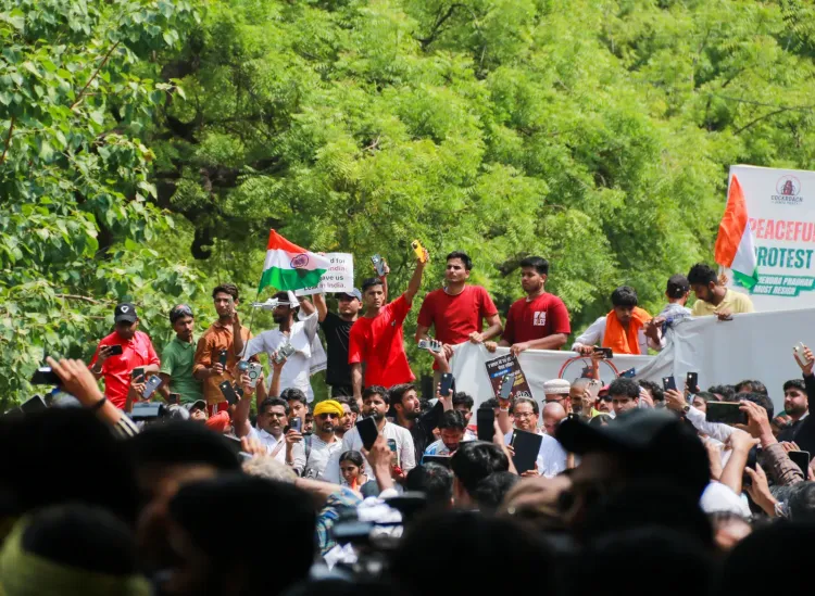 Delhi Police deny FIR against Jantar Mantar NEET protesters