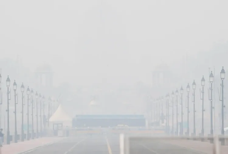 Is Delhi Facing a Pollution Crisis? SC Suggests Pausing School Games and Allowing Worker Aid