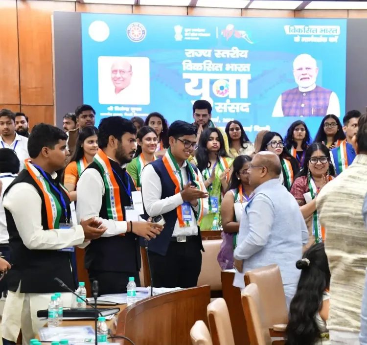 Delhi Assembly Speaker Congratulates Winners of 'Viksit Bharat' Youth Parliament 2026