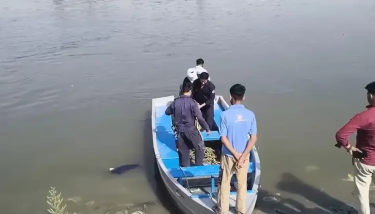 दिल्ली : यमुना में नहाने गए दो बच्चों का दर्दनाक हादसा, एक की मौत और दूसरे की खोज जारी