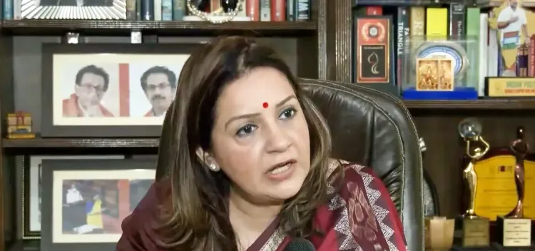 क्या डेमोक्रेसी का ड्रामा करने वाले हमें लेक्चर नहीं दे सकते: प्रियंका चतुर्वेदी?