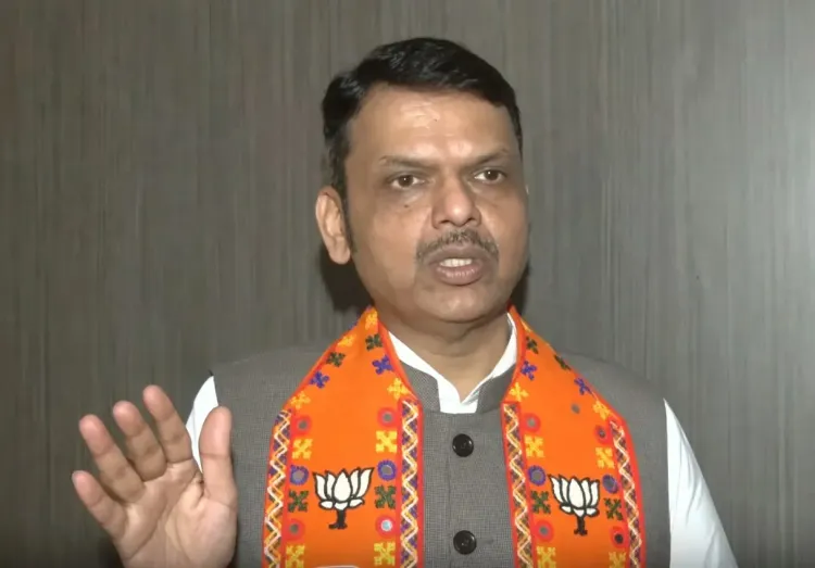 पश्चिम बंगाल में जनसंख्यात्मक परिवर्तन एक गंभीर समस्या, ममता बनर्जी दे रही हैं समर्थन: सीएम देवेंद्र फडणवीस