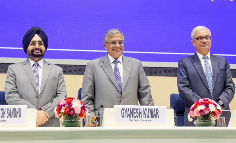 क्या देश में एसआईआर की तैयारियों पर चुनाव आयोग की दो दिवसीय बैठक सम्पन्न हुई?