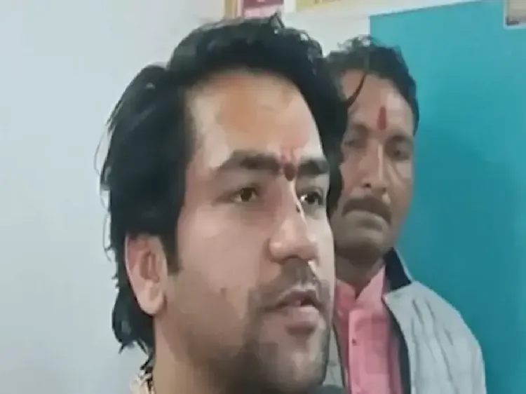 क्या 'देश में तनातनी नहीं, सनातनी रहेंगे'? धीरेंद्र कृष्ण शास्त्री ने सुंदरकांड मंडल अभियान का उद्देश्य बताया