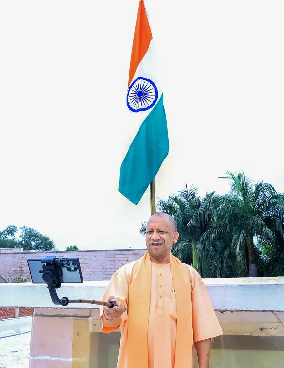 'हर घर तिरंगा' अभियान 9 अगस्त से शुरू, योगी लखनऊ में करेंगे तिरंगा यात्रा का शुभारंभ