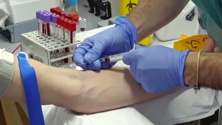 दिल की बीमारी के 5 खतरनाक संकेत जिन्हें लोग अक्सर नजरअंदाज कर देते हैं