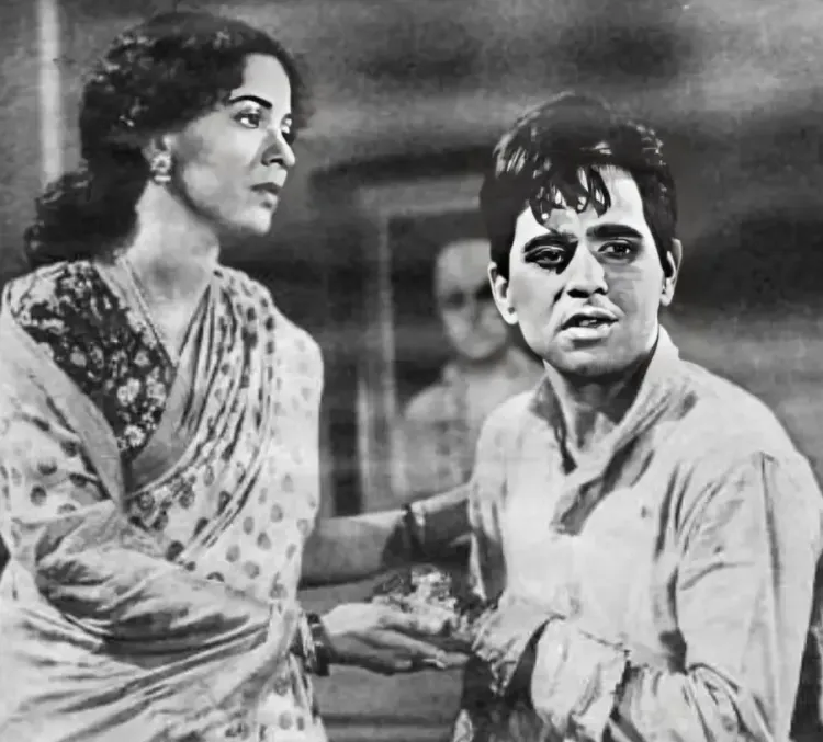 क्या दिलीप कुमार और कामिनी कौशल की प्रेम कहानी अधूरी रह गई?